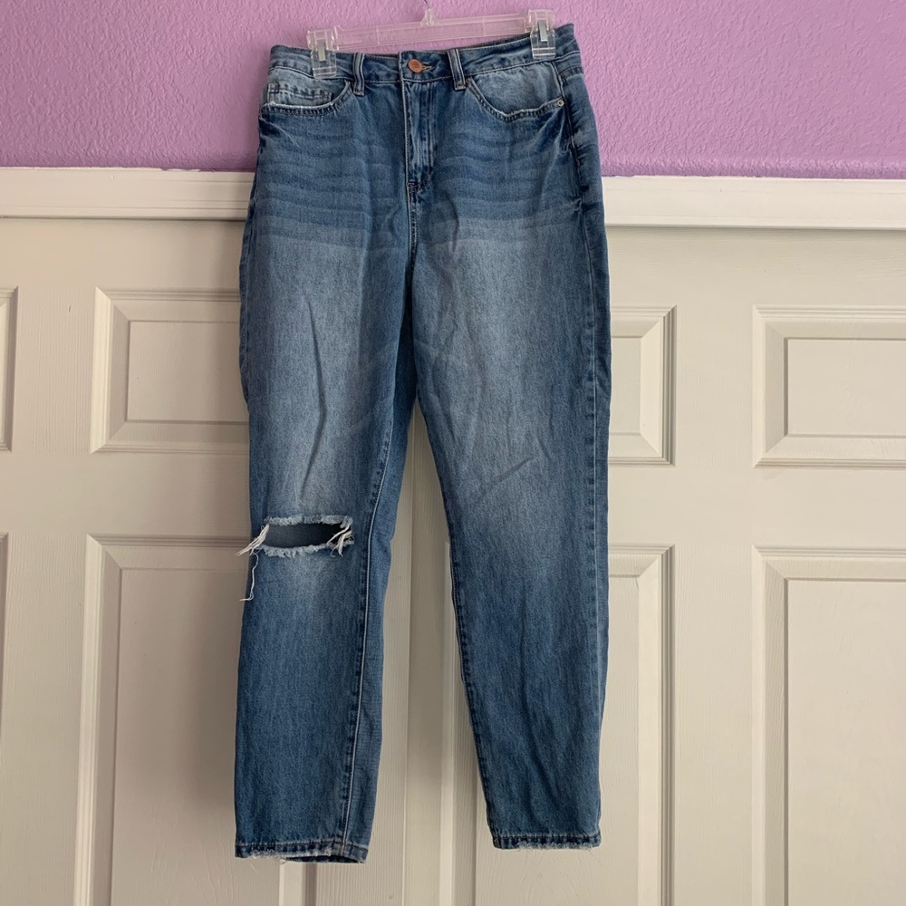 Light Wash Mom Jeans with Rip in Knee